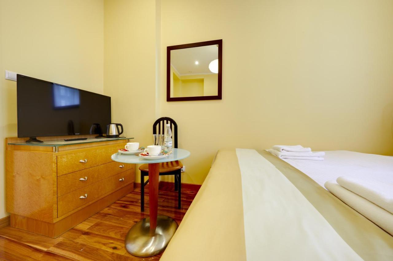 Jagiellonska 3 Aparthotel - Duze Przestronne Pokoje, Centrum Miasta, Szybkie Wifi 카토비체 외부 사진