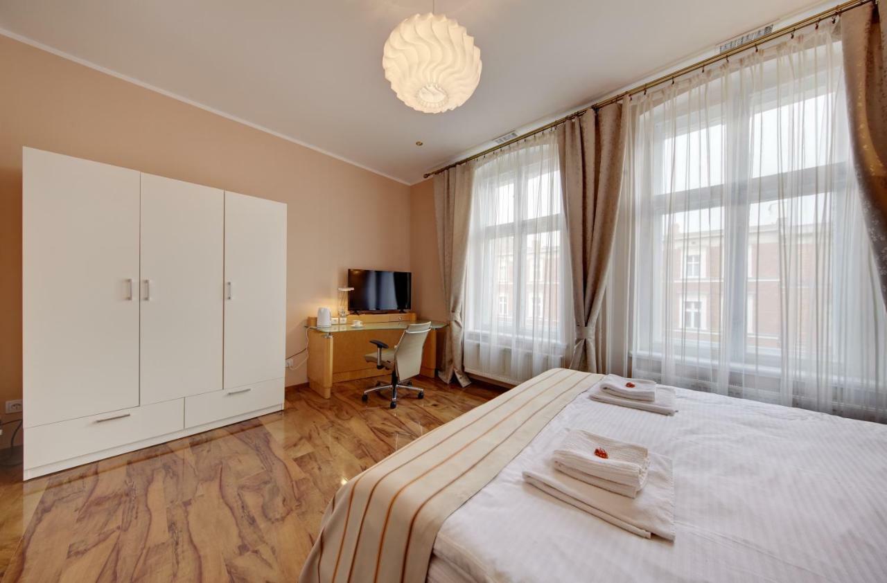 Jagiellonska 3 Aparthotel - Duze Przestronne Pokoje, Centrum Miasta, Szybkie Wifi 카토비체 외부 사진