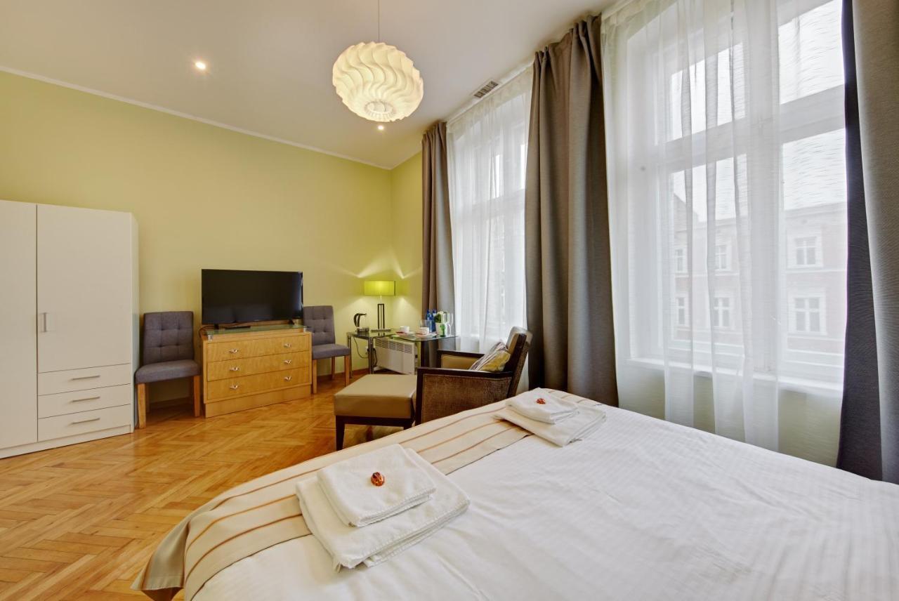 Jagiellonska 3 Aparthotel - Duze Przestronne Pokoje, Centrum Miasta, Szybkie Wifi 카토비체 외부 사진